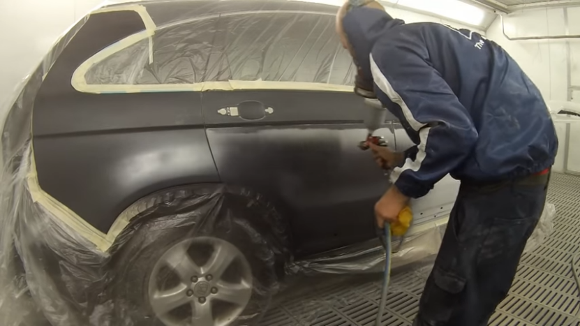 How to Spray Paint a Car Basecoat Clear Coat